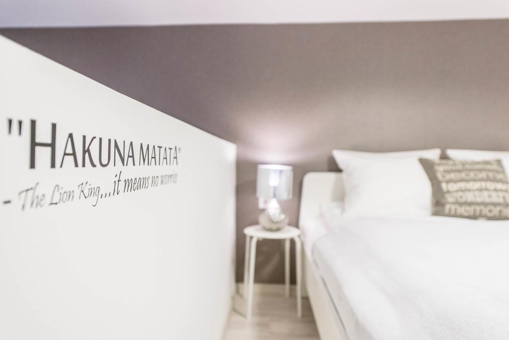 Happy Home Joy Budapest Bagian luar foto
