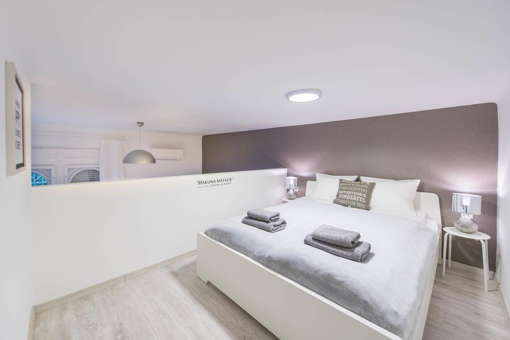 Happy Home Joy Budapest Bagian luar foto