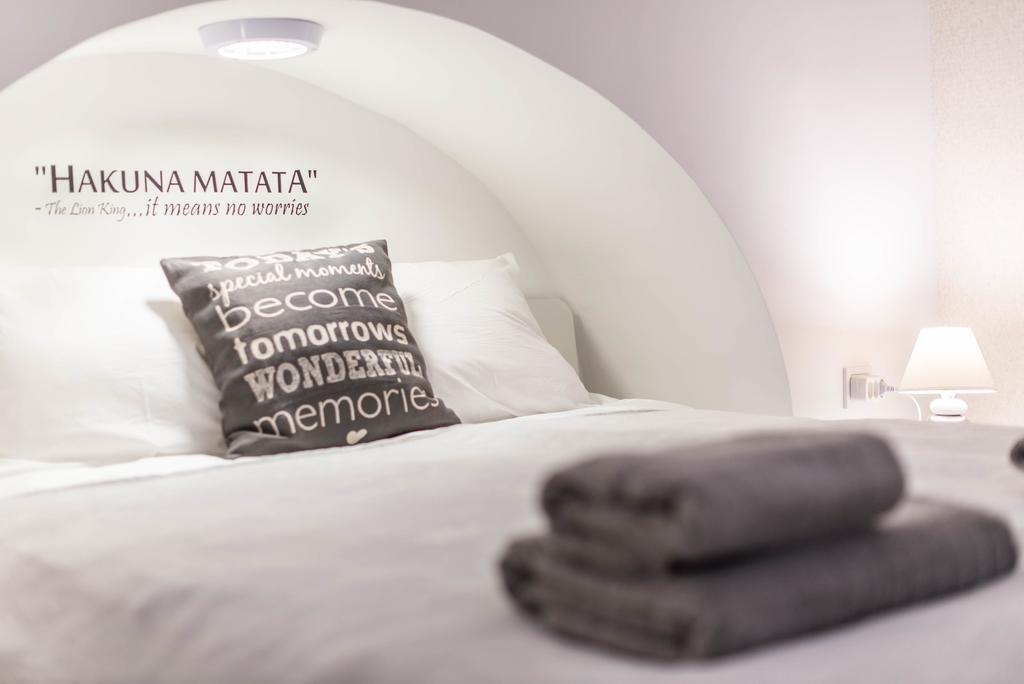 Happy Home Joy Budapest Bagian luar foto